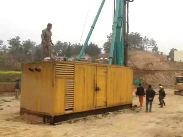 沁水如何判断水冷式机油散热器密封件是否需要更换?